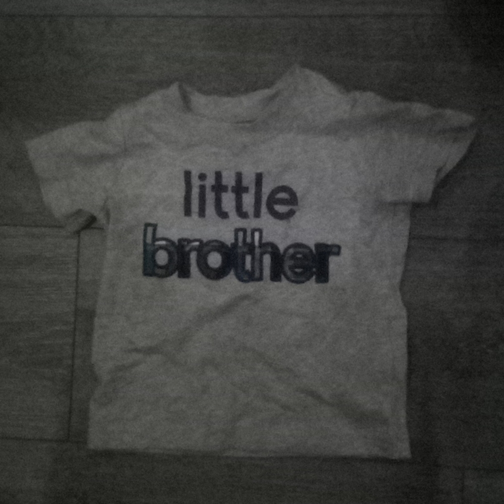 Little Brother Print t shirt